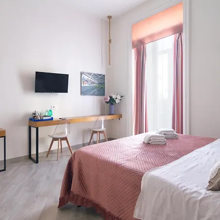 فندق Maison Do Re Umberto نابولي